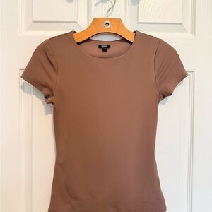 Express Mauve Body Contour Tee